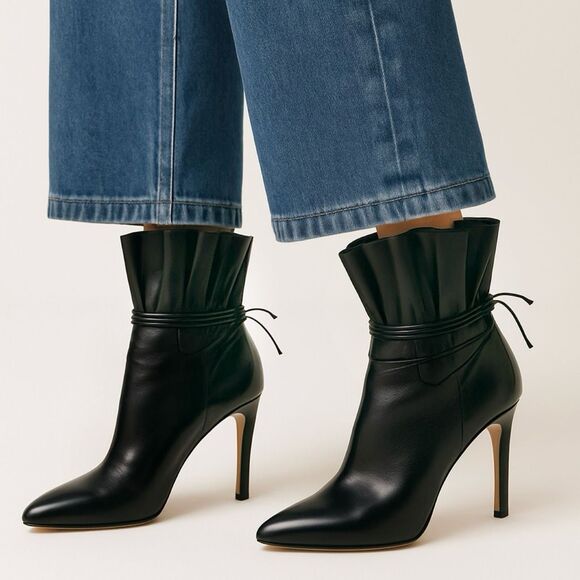 GUCCI Indya Pleated Bow Tie GG Boots Size 38 US 8 Black Leather Ankle Tie Strap - Picture 2 of 15